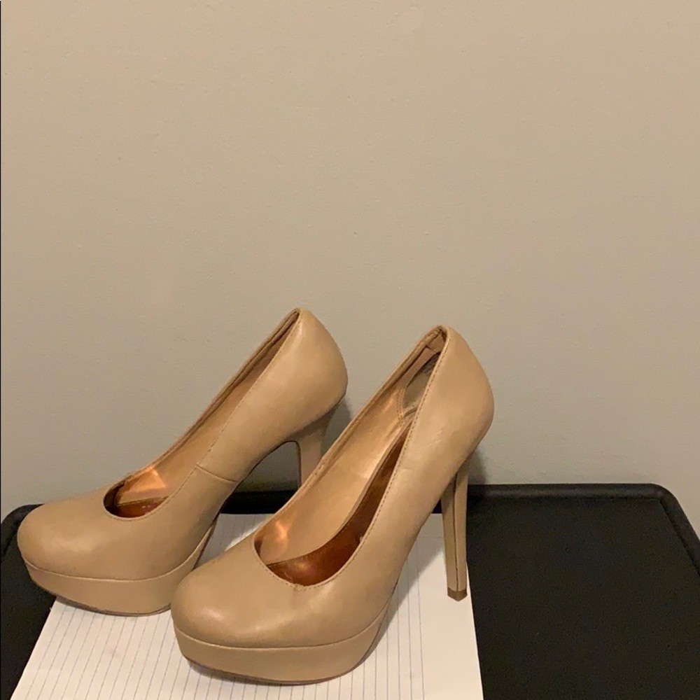 Nude platform heels